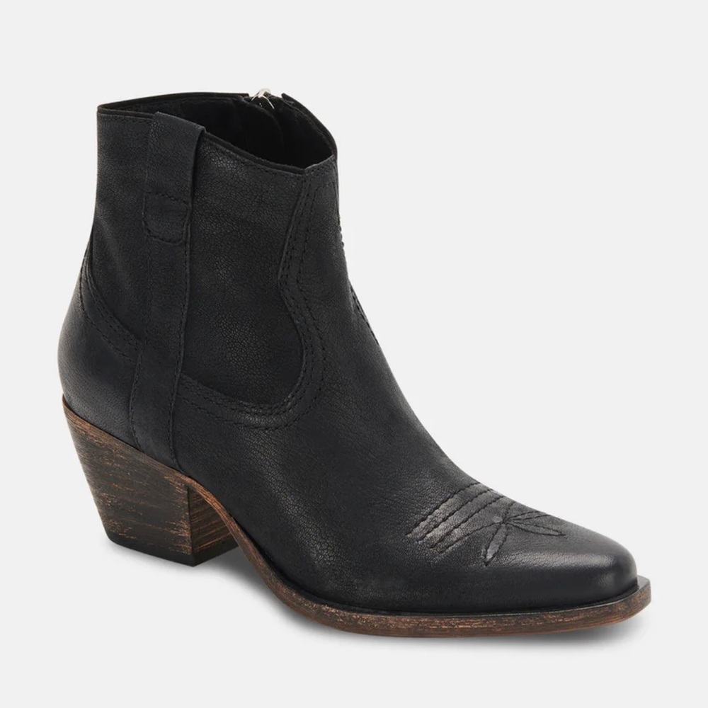 Dolce Vita Silma Western Bootie — Women’s - Shoes — Black Leather — Size 9.5